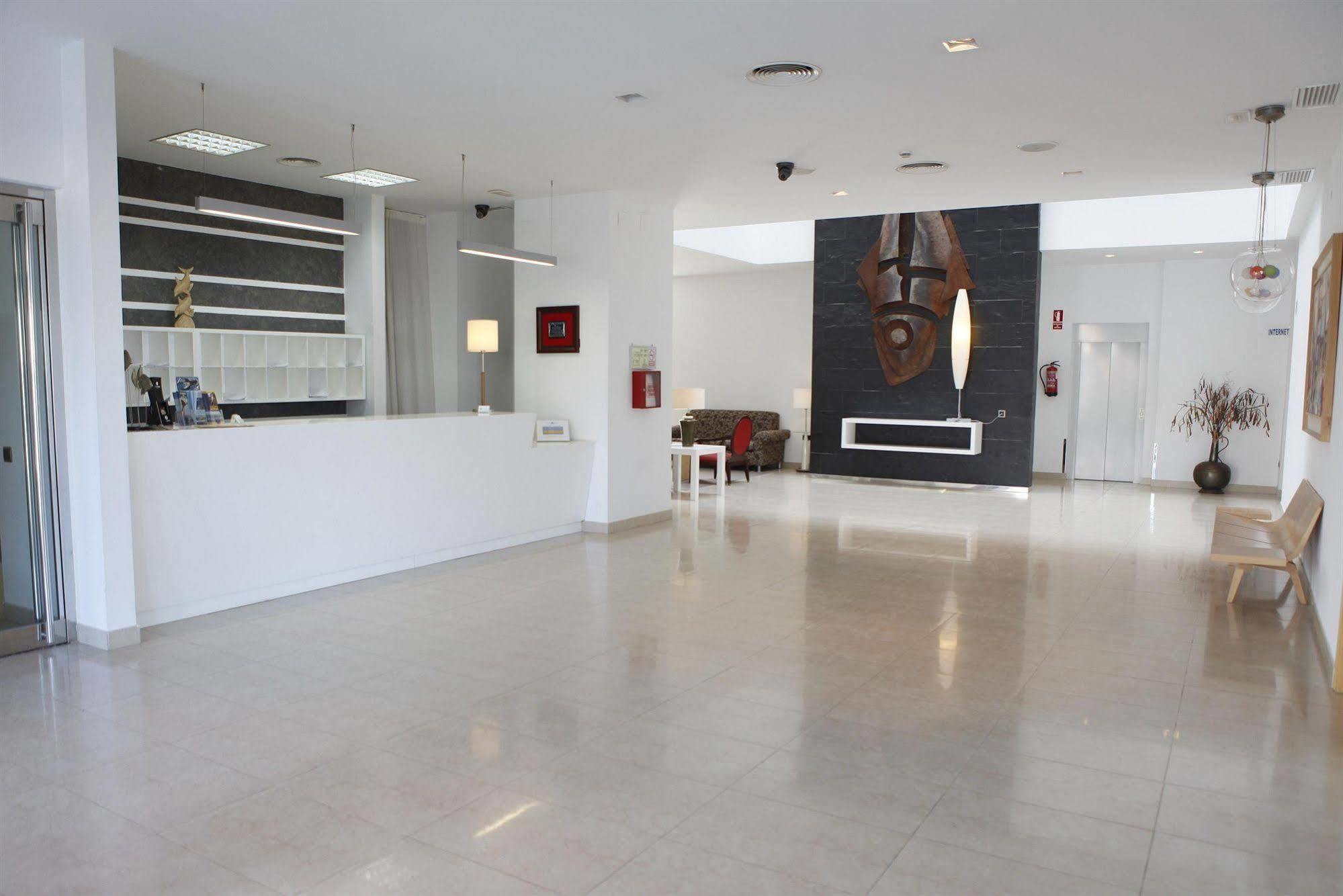 Hotel Adiafa بارباتي المظهر الخارجي الصورة
